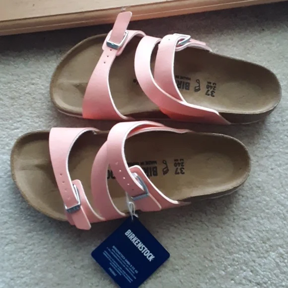 New BIRKENSTOCKS Sandals - Picture 4 of 8